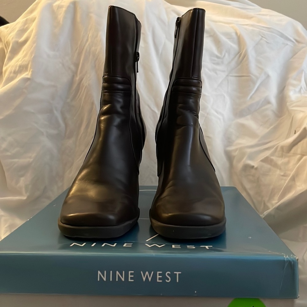 Bundle special *Nine West Dark Brown leather boots with box